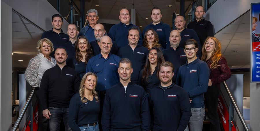 Teamfoto Van de Weijer